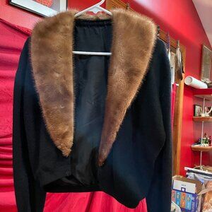 Vintage Sweater with Removable Fur Colar